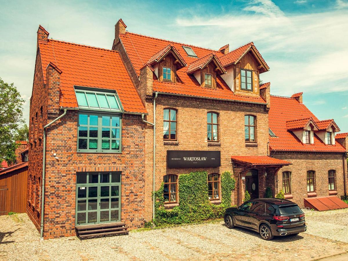 Hotel Wartoslaw Wronke Exterior foto